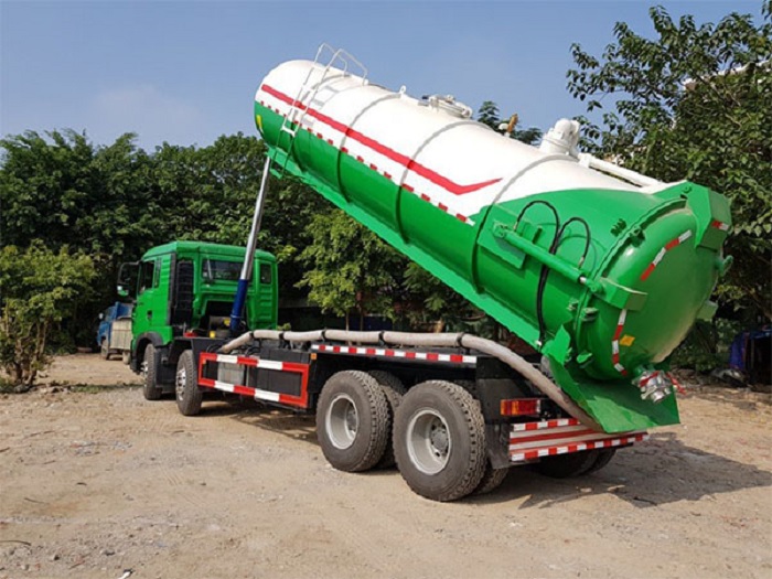 Dòng xe hút bể phốt Howo