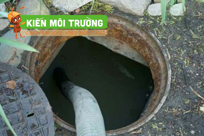 Hút bể phốt định kỳ giúp sinh hoạt thuận lợi và bảo vệ sức khoẻ hút bể phốt là gì