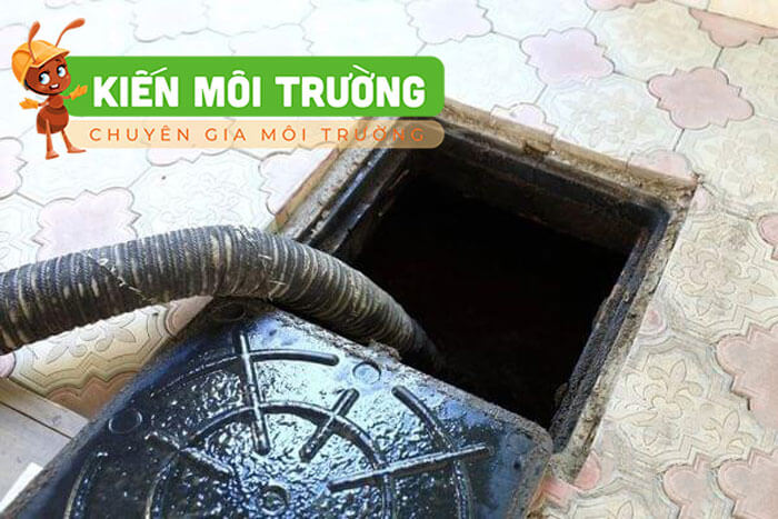 xử lý bể phốt có mùi hôi