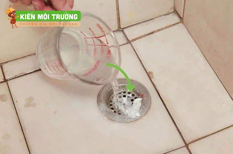 khử mùi cống nhà vệ sinh