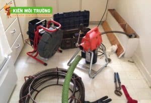 máy hút bể phốt