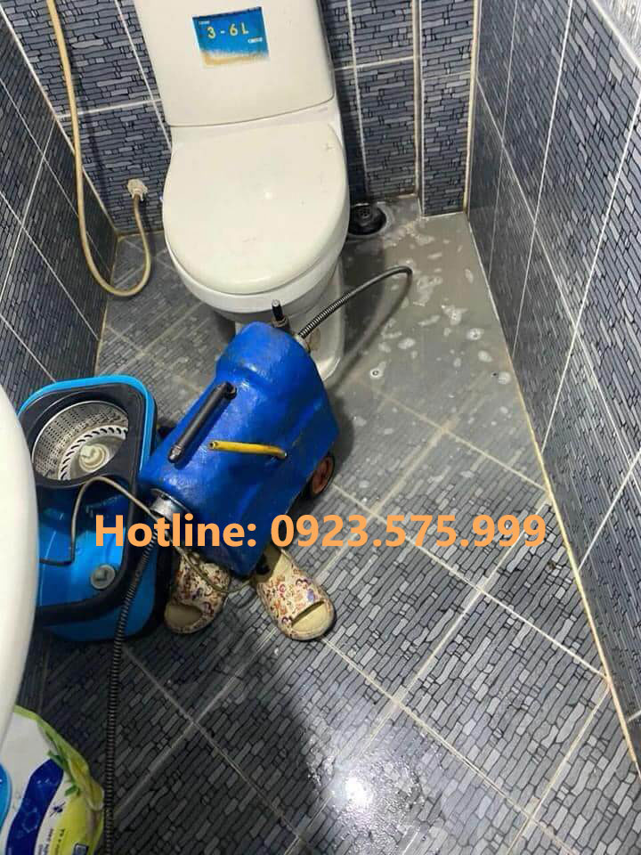 Thông tắc cống tại Hoàn Kiếm