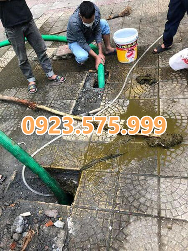 Hút bể phốt tại Văn Giang