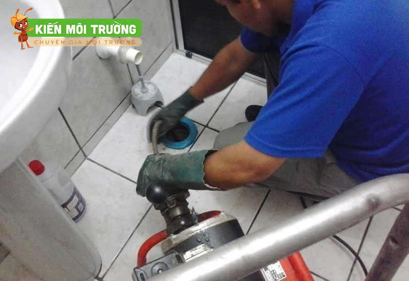 Thông tắc bồn cầu tại Việt Trì