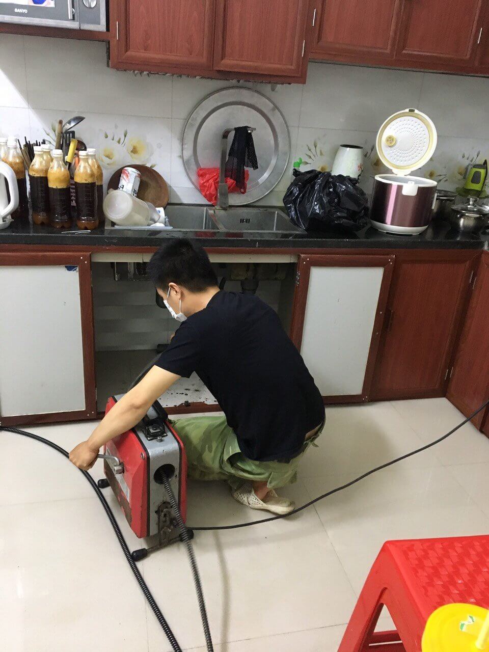 Thông tắc chậu rửa bát tại Hoàng Mai