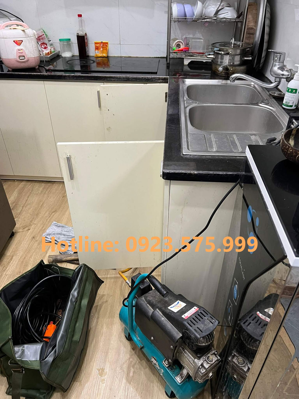 Thông tắc cống tại Sơn Tây