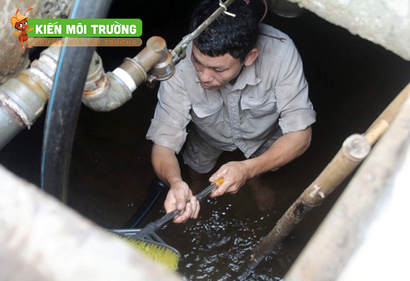 Thau rửa bể nước tại hà nội