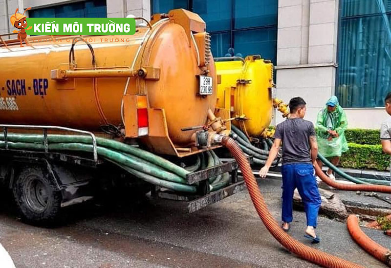 Thông tắc cống tại KĐT Mỹ Đình 2