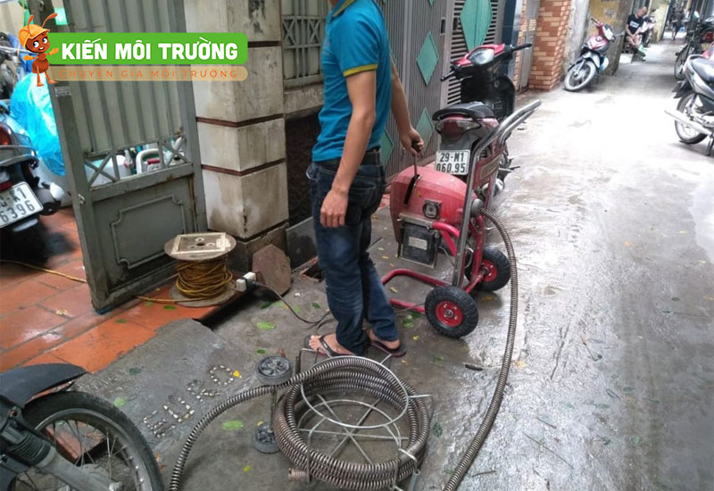 thông tắc cống tại KĐT Văn La