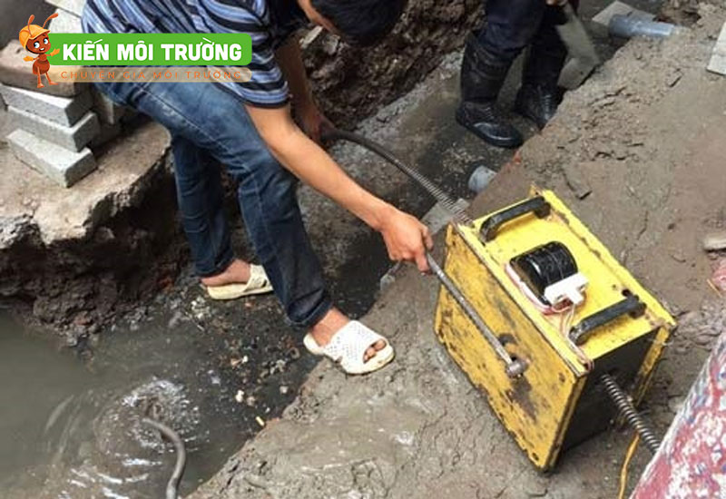 Thông tắc cống tại Thượng Thanh