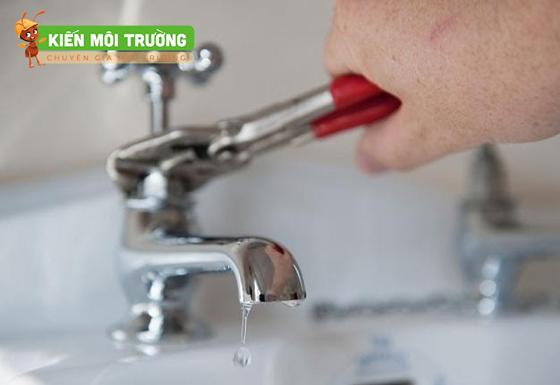 cách thay vòi nước bồn rửa chén