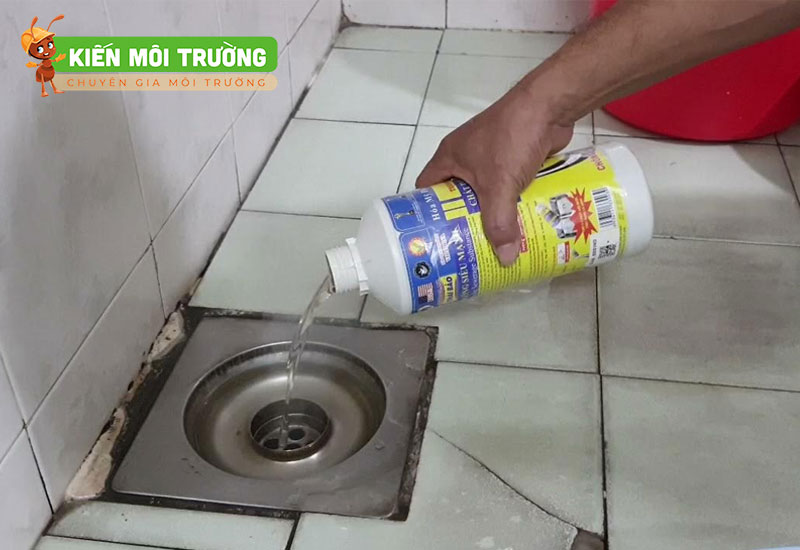 nước thông cống