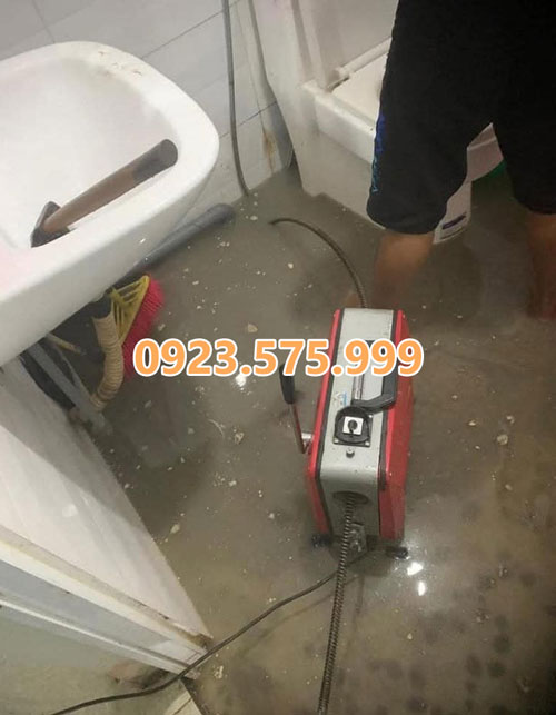 Thông tắc cống tại Hòa Bình