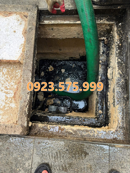 Hút bể phốt tại Phương Mai