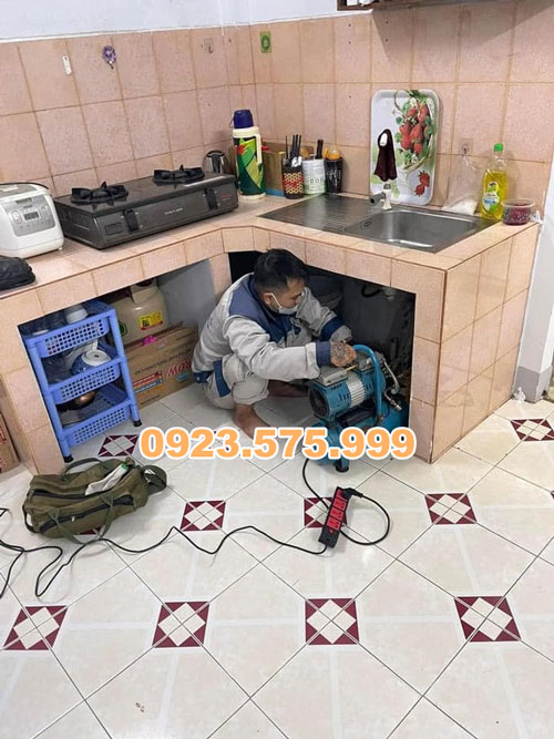 thông tắc chậu rửa bát tại hoàn kiếm