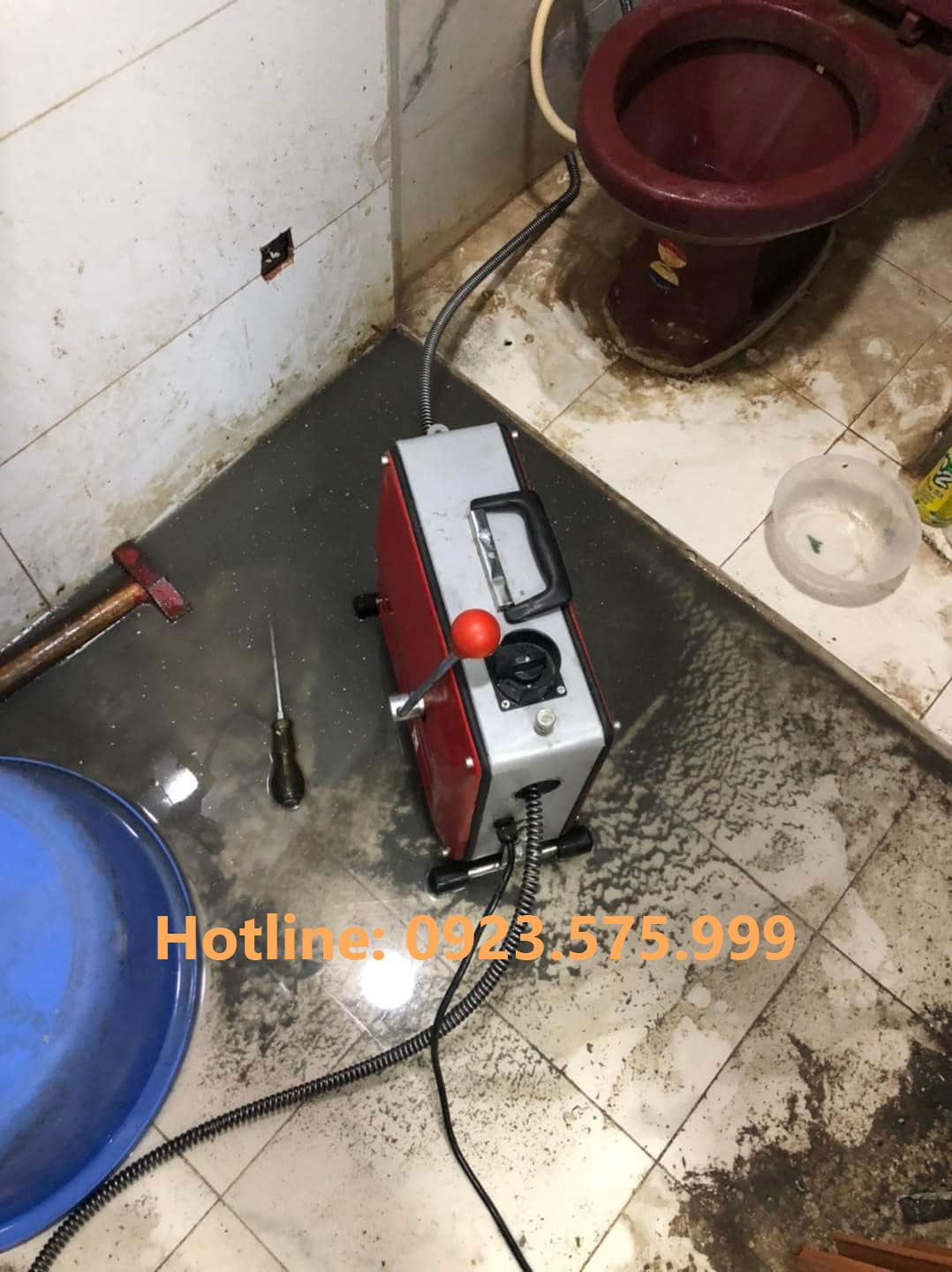 Xử lý mùi hôi nhà vệ sinh tại Hai Bà Trưng